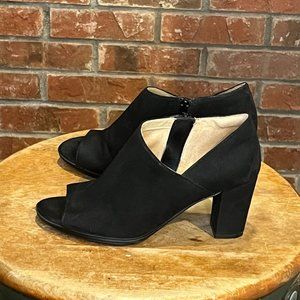 Naturalizer Suede Open Toe Shooties